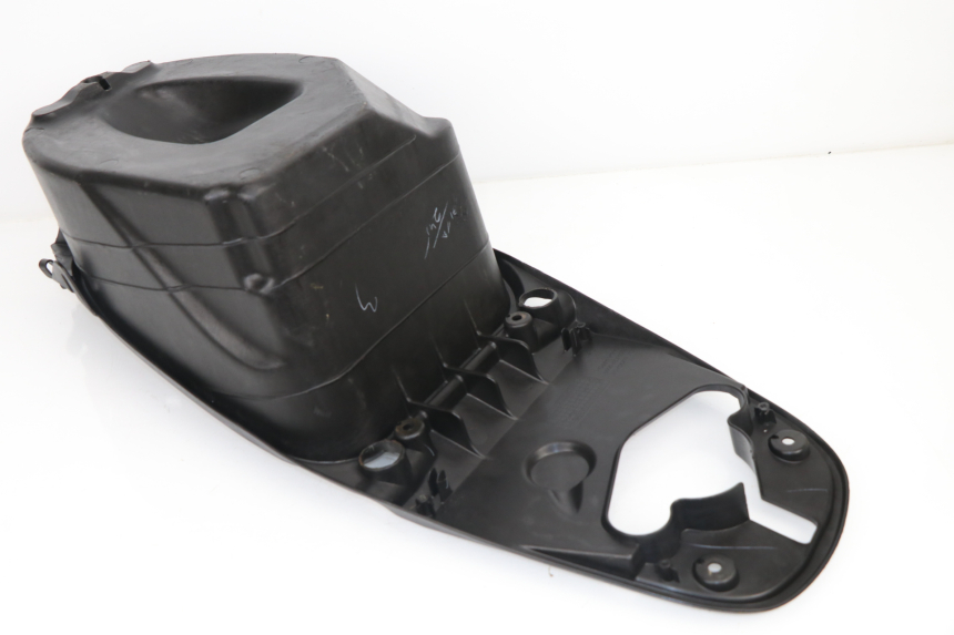 photo de COFFRE SELLE HONDA SCV LEAD 100 (2003 - 2007)