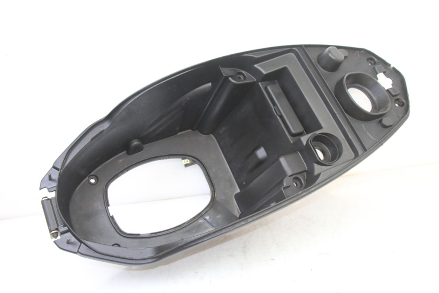 photo de COFFRE SELLE PEUGEOT KISBEE 2T 50 (2010 - 2017)