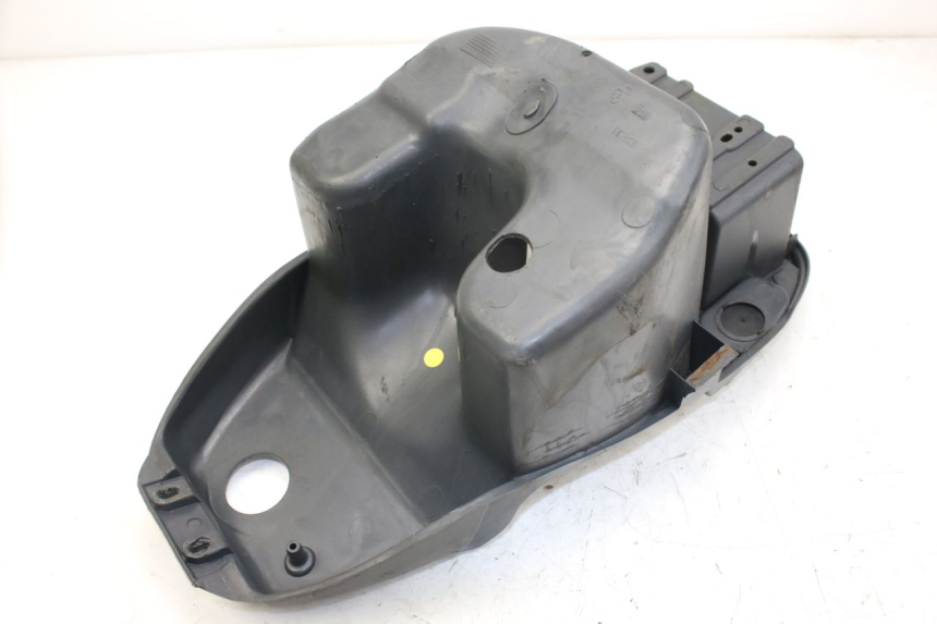photo de COFFRE SELLE PIAGGIO LIBERTY 4T 50 (2004 - 2008)