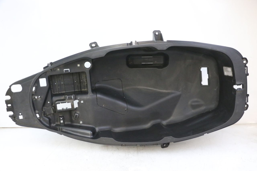 photo de COFFRE SELLE PIAGGIO MP3 500 (2014 - 2016)