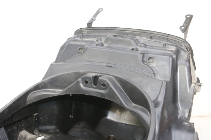 photo de COFFRE SELLE PIAGGIO MP3 RL 250 (2007 - 2010)