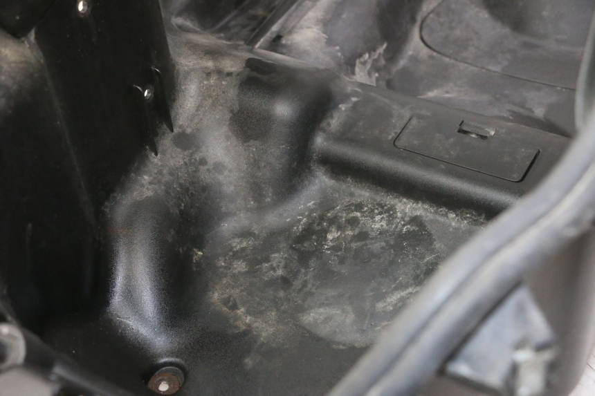 photo de COFFRE SELLE PIAGGIO MP3 RL 250 (2007 - 2010)