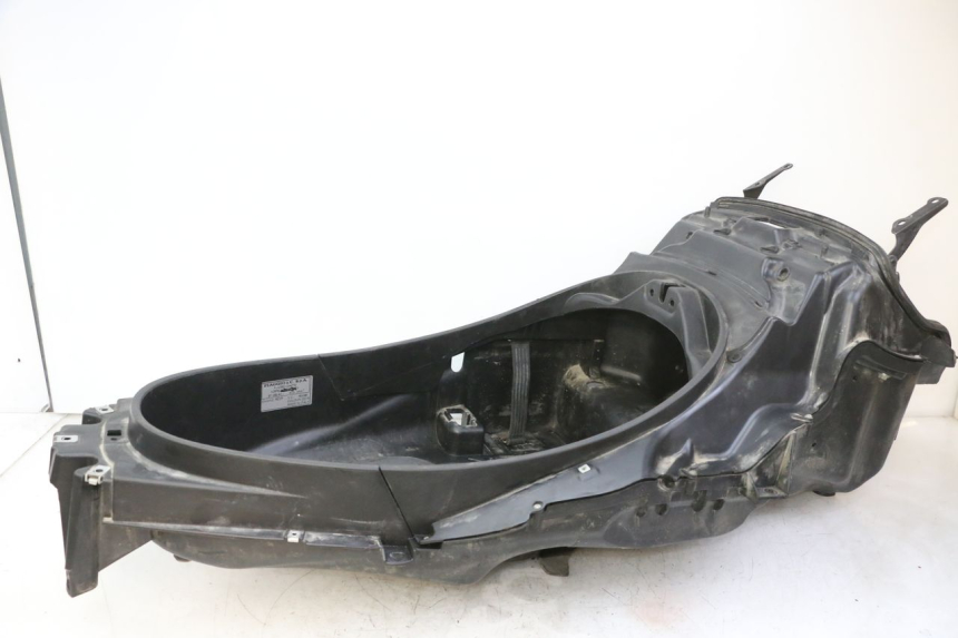 photo de COFFRE SELLE PIAGGIO MP3 RL 250 (2007 - 2010)