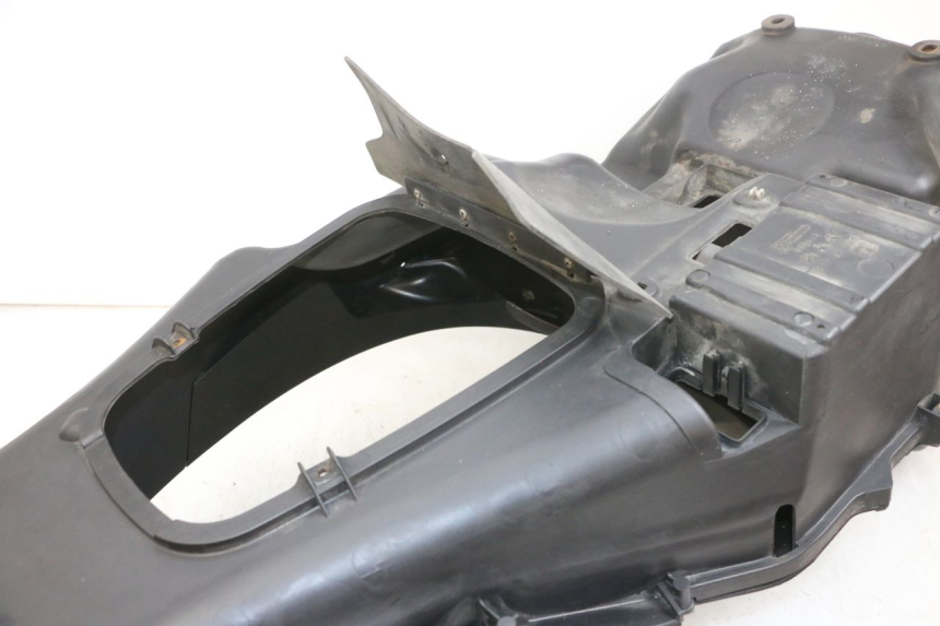 photo de COFFRE SELLE PIAGGIO MP3 RL 250 (2007 - 2010) - Pièce contrôlée