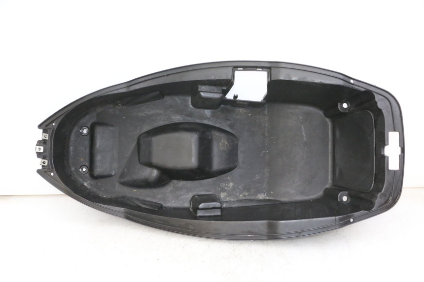 photo de COFFRE SELLE PEUGEOT CITYSTAR 50 (2013 - 2017)