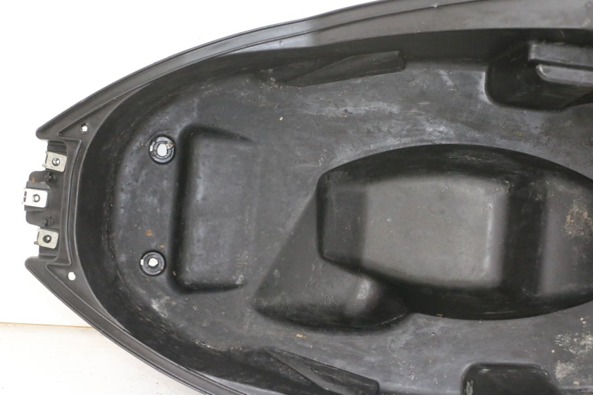 photo de COFFRE SELLE PEUGEOT CITYSTAR 50 (2013 - 2017)