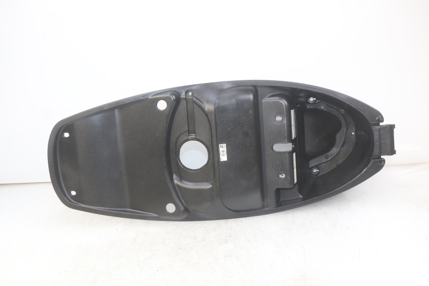 photo de COFFRE SELLE PEUGEOT TWEET 4T 50 (2018 - 2020)