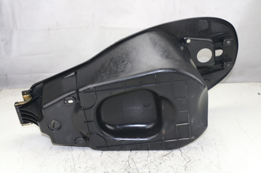 photo de COFFRE SELLE PEUGEOT VIVACITY 125 (2010 - 2017)