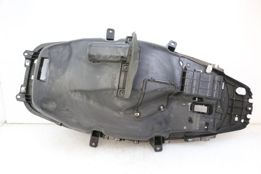 photo de COFFRE SELLE PIAGGIO MP3 500 (2014 - 2016)