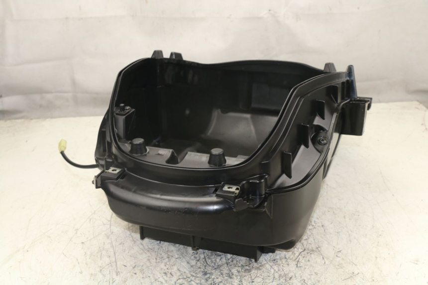 photo de COFFRE SELLE PEUGEOT SATELIS 400 (2007 - 2013)