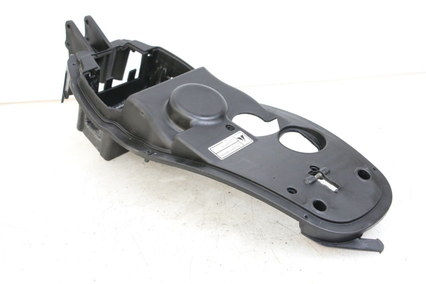 photo de COFFRE SELLE APRILIA SCARABEO 100 (2003 - 2012)