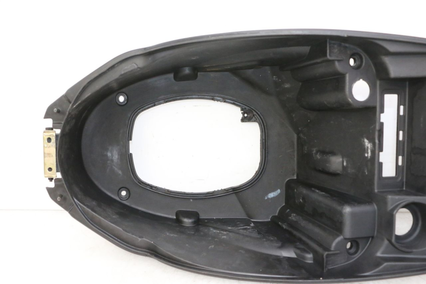 photo de COFFRE SELLE PEUGEOT STREETZONE I NAKED 2T 50 (2018 - 2020)