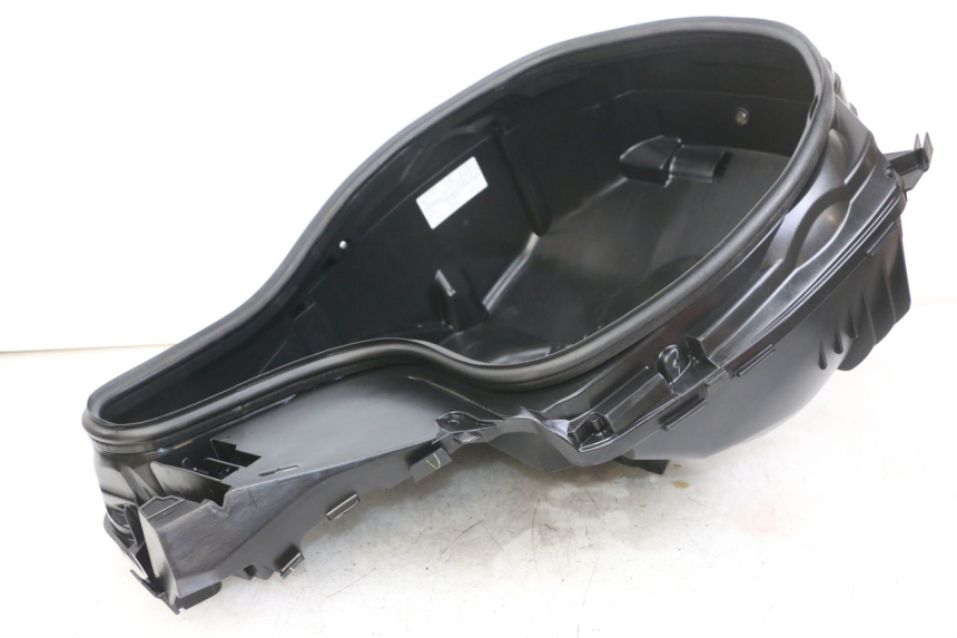 photo de COFFRE SELLE SUZUKI BURGMAN 125 (2018 - 2021)