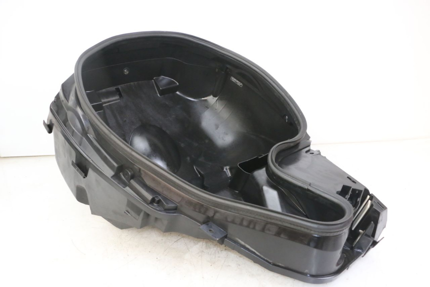 photo de COFFRE SELLE SUZUKI BURGMAN 125 (2018 - 2021)