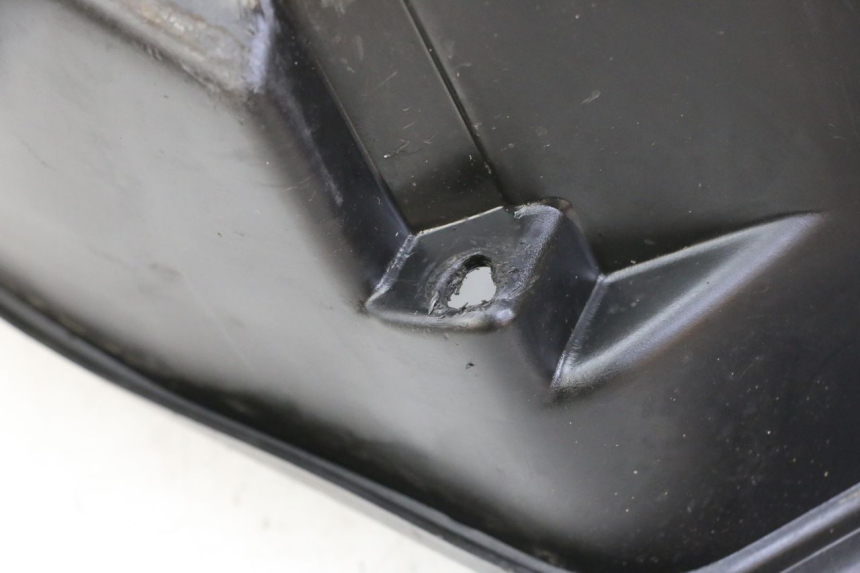 photo de COFFRE SELLE PEUGEOT TKR TREKKER FURIOUS 50 (2005 - 2014)