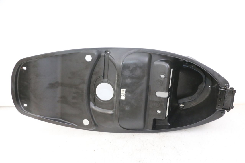 photo de COFFRE SELLE PEUGEOT TWEET PRO CARGO 50 (2018 - 2020)