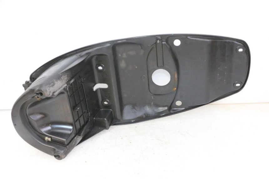 photo de COFFRE SELLE PEUGEOT TWEET PRO CARGO 50 (2018 - 2020)