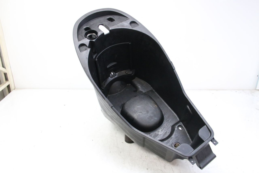 photo de COFFRE SELLE PEUGEOT VIVACITY NEW 2T 50 (2008 - 2017)
