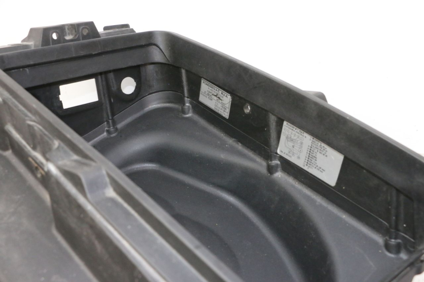 photo de COFFRE SELLE PIAGGIO X9 EVOLUTION 125 (2003 - 2007)