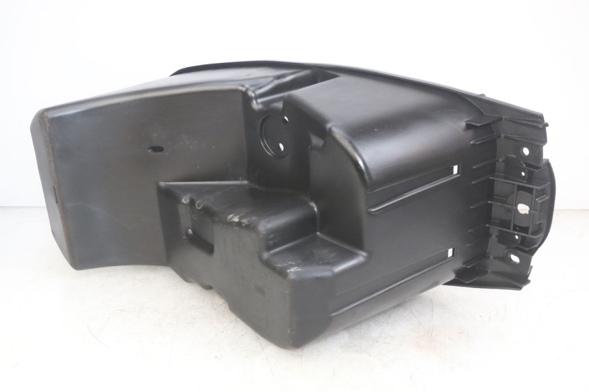 photo de COFFRE SELLE YAMAHA YP MAJESTY 125 (2007 - 2010)