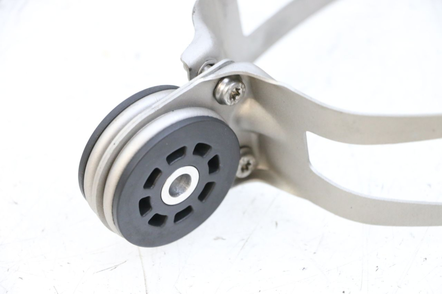 photo de COLLIER ECHAPPEMENT BMW R GS 1250 (2021 - 2024) - Points de fixation