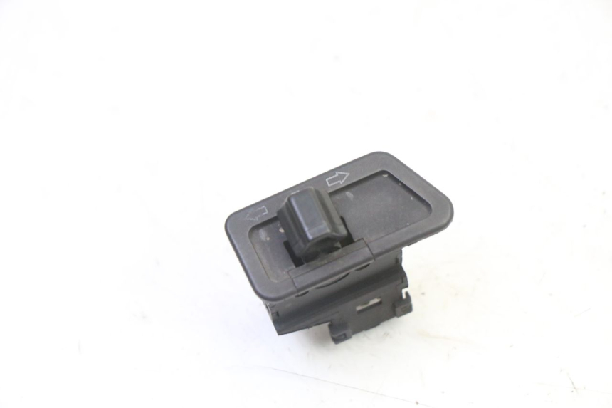 photo de COMMODO CLIGNOTANT TNT MOTOR BOSTON 4T 50 (2018 - 2025)