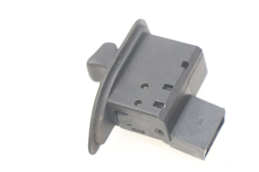 photo de COMMODO CLIGNOTANT PIAGGIO LIBERTY 4T 50 (2004 - 2008)