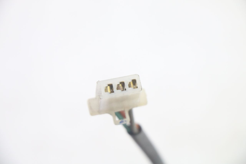 photo de COMMODO CLIGNOTANT YAMAHA NEOS NEO'S 4T 50 (2008 - 2016) - Vue d’ensemble