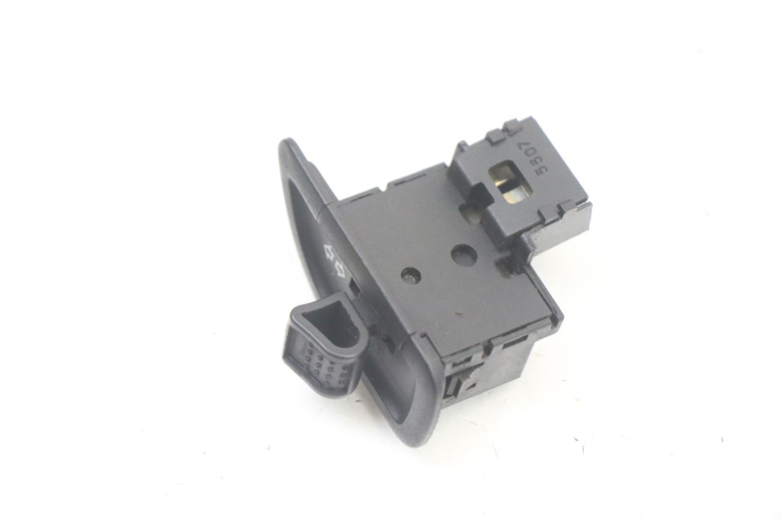photo de COMMODO CLIGNOTANT PIAGGIO MP3 500 (2014 - 2016)