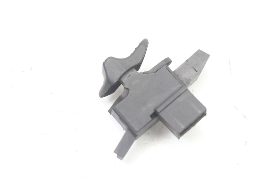 photo de COMMODO CLIGNOTANT PIAGGIO VESPA GRANTURISMO 125 (2003 - 2007)
