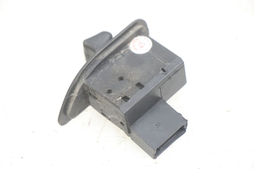 photo de COMMODO CLIGNOTANT APRILIA SXR 50 (2021 - 2023)