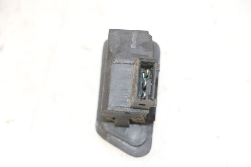 photo de COMMODO CLIGNOTANT PEUGEOT TWEET 4T 50 (2018 - 2020)