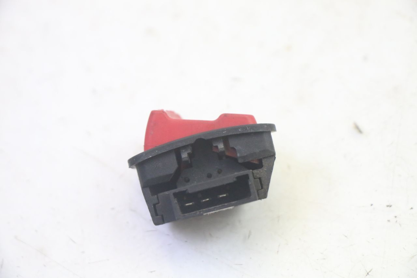 photo de COMMODO COUPE CONTACT PIAGGIO MP3 HPE 350 (2018 - 2020) - Autre angle de vue