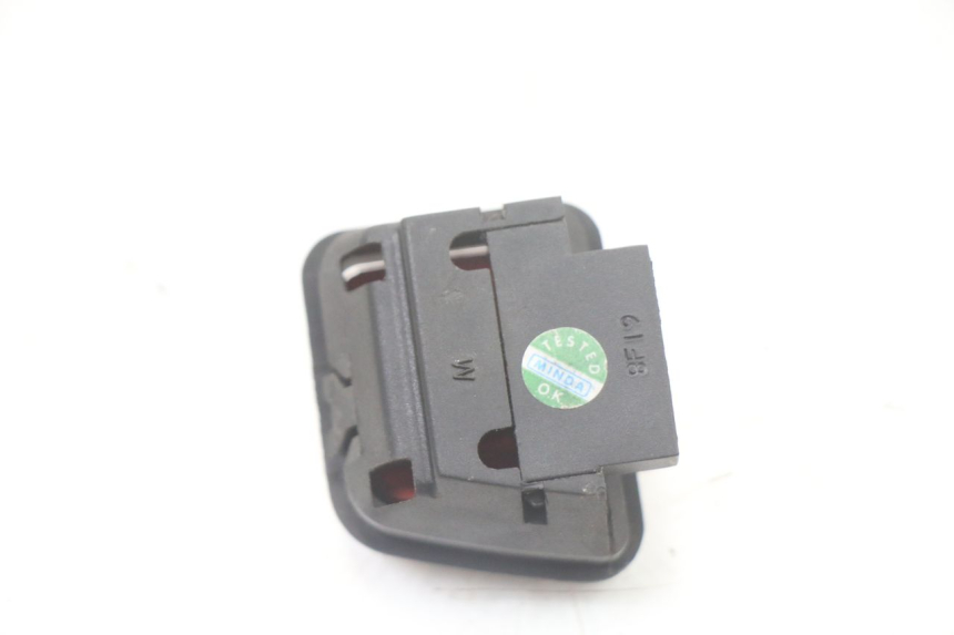 photo de COMMODO COUPE CONTACT PIAGGIO XEVO - X EVO 125 (2007 - 2016)