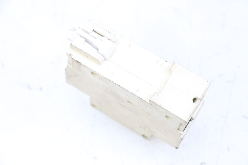 photo de COMMODO COUPE CONTACT EFUN PUSA 1 - Gros plan technique