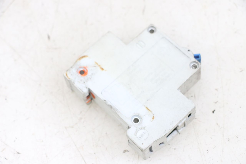 photo de COMMODO COUPE CONTACT EFUN PUSA 1 - Autre angle de vue