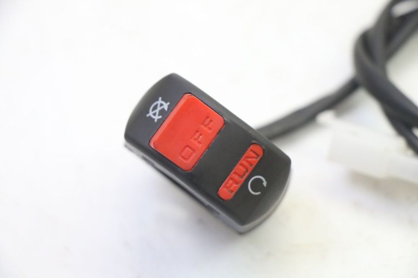 photo de COMMODO COUPE CONTACT APOLLO RFZ 125