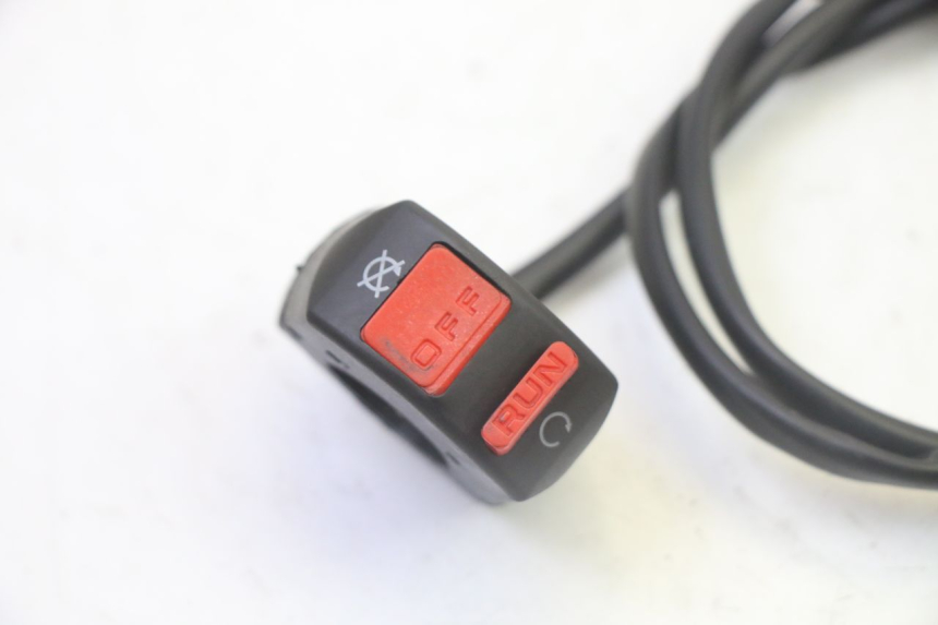 photo de COMMODO COUPE CONTACT APOLLO RFZ 125