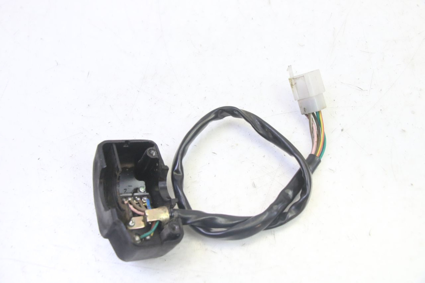 photo de COMMODO DROIT KYMCO AGILITY NAKED RENOUVO 2T 50 (2011 - 2018)