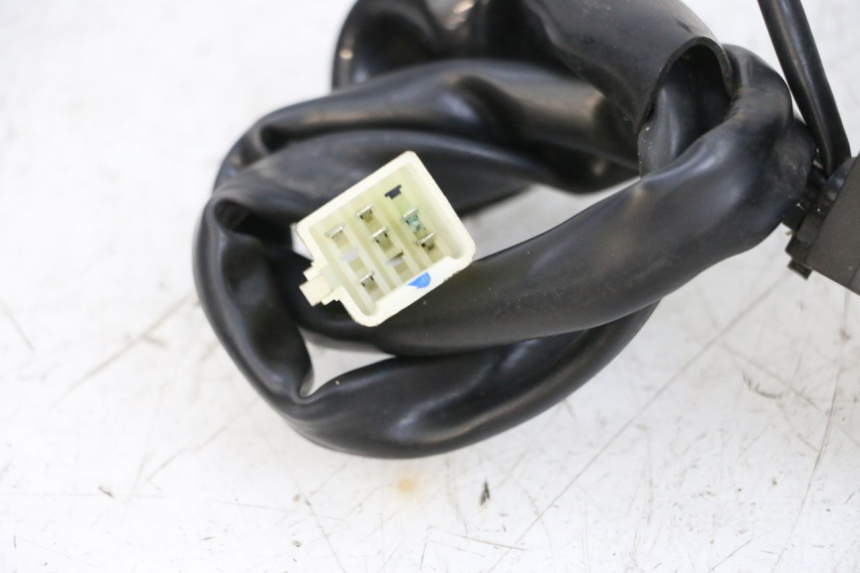 photo de COMMODO DROIT MAG POWER BOMBERS 4T 50 (2016 - 2026) - Marquages et références