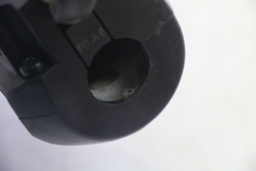 photo de COMMODO DROIT SUZUKI BURGMAN 125 (2007 - 2014)