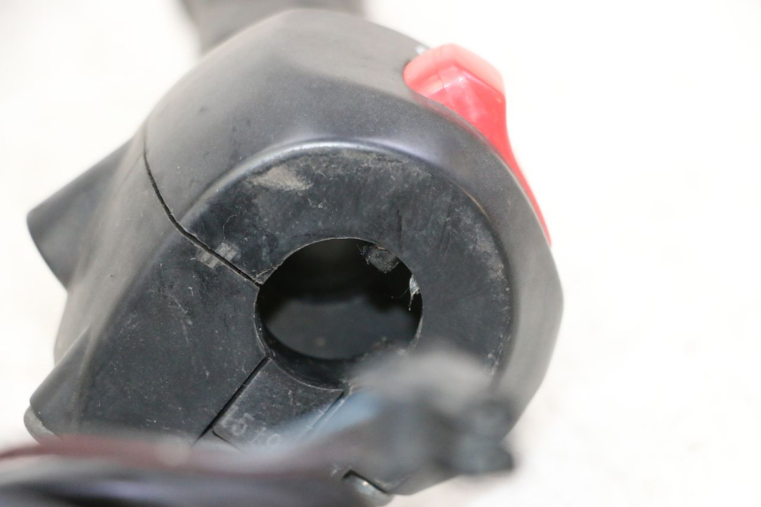 photo de COMMODO DROIT SUZUKI BURGMAN 125 (2007 - 2014)