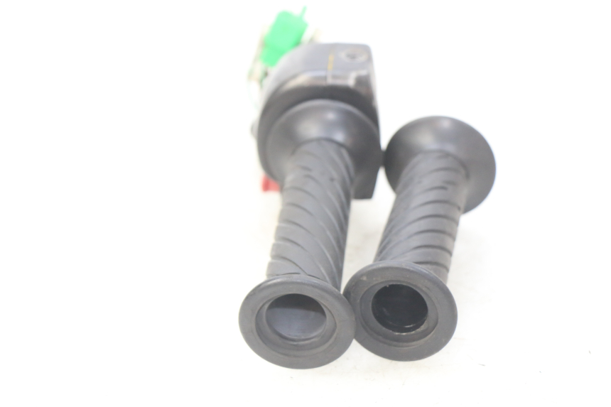 photo de COMMODO DROIT SYM CROX 4T 50 (2016 - 2023)