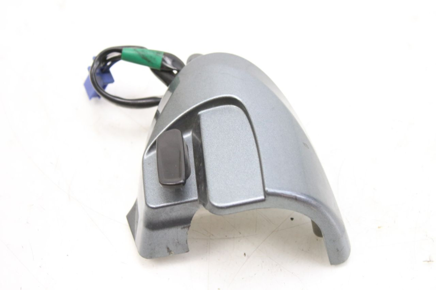 photo de COMMODO DROIT YAMAHA CYGNUS X INJECTION 125 (2007 - 2013)