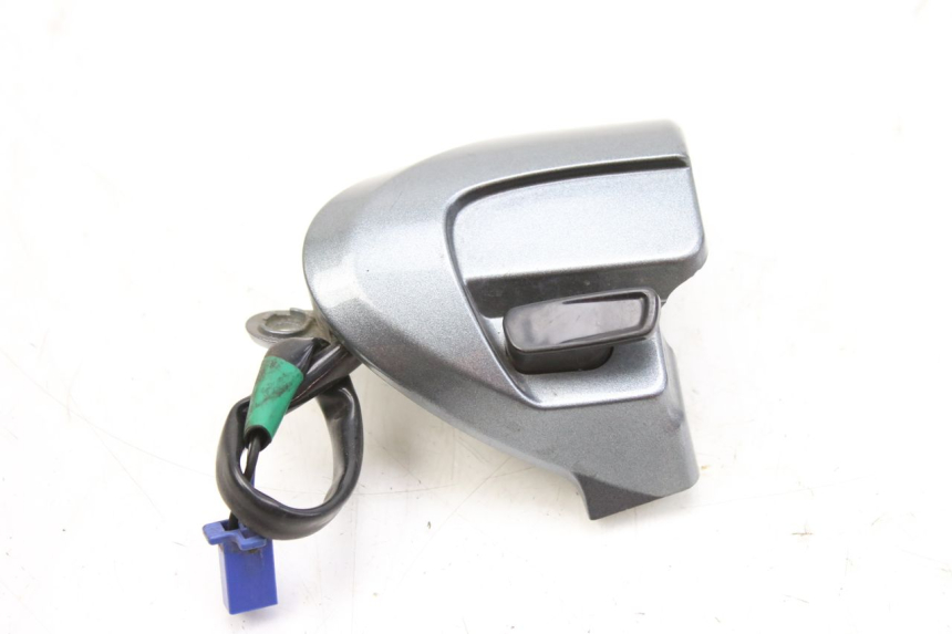 photo de COMMODO DROIT YAMAHA CYGNUS X INJECTION 125 (2007 - 2013)