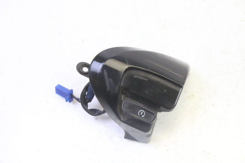 photo de COMMODO DROIT YAMAHA CYGNUS X INJECTION 125 (2007 - 2013)