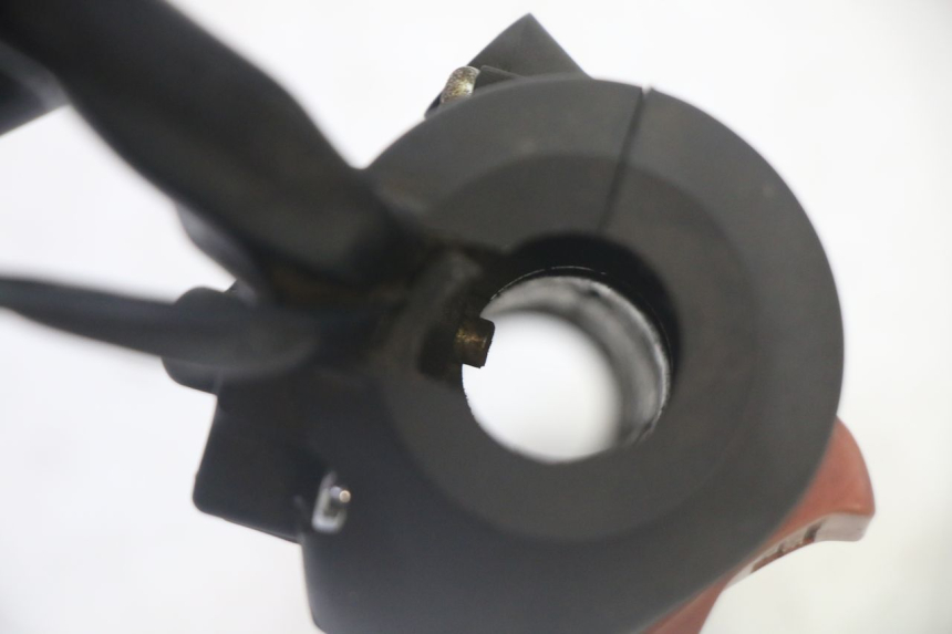 photo de COMMODO DROIT KYMCO DINK STREET 125 (2009 - 2014)