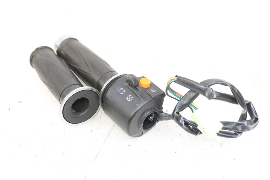photo de COMMODO DROIT EUROCKA RETRO 50 (2007 - 2014)