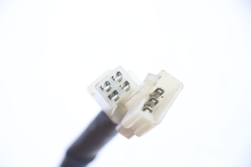 photo de COMMODO DROIT KEEWAY F-ACT FACT 50 (2006 - 2011) - État de surface