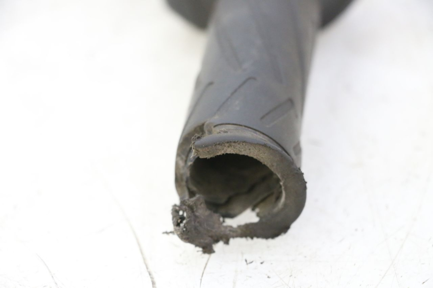 photo de COMMODO DROIT YAMAHA FZ6 N FAZER 600 (2004 - 2006)